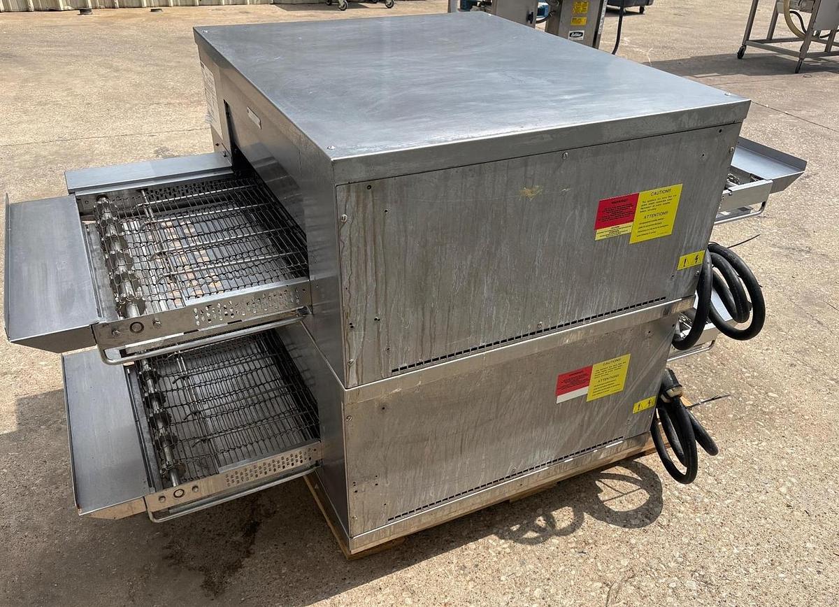 Used 2022 CTX double stack conveyor oven DZ33T