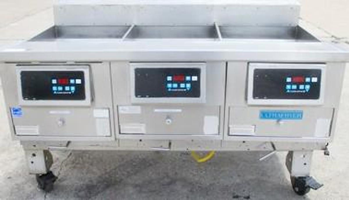 Used Ultra Fry 3 bay fryer -gas