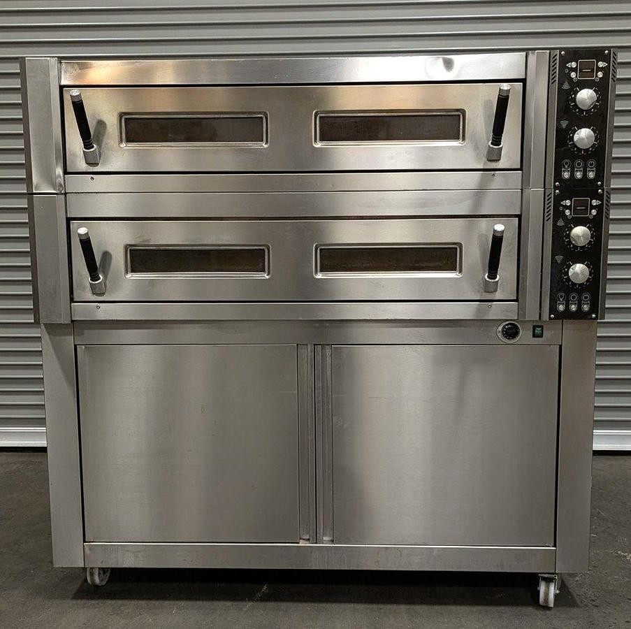 Used  Fornitalia 2-Chamber Electric Pizza Oven w/Warm Cabinet
