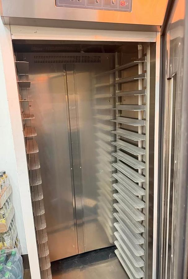 Used Meichu One Year Used 18-Tray Dough Proofer