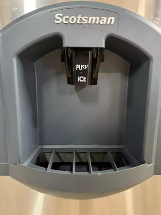 Used Scotsman HD30B-1H Ice Dispenser Bin