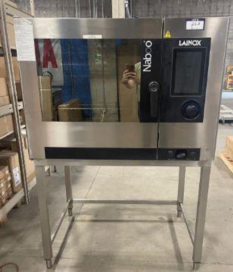 Used LAINOX NAGB072 7-PAN FULL SIZE NATURAL GAS COMBI OVEN WITH STAND