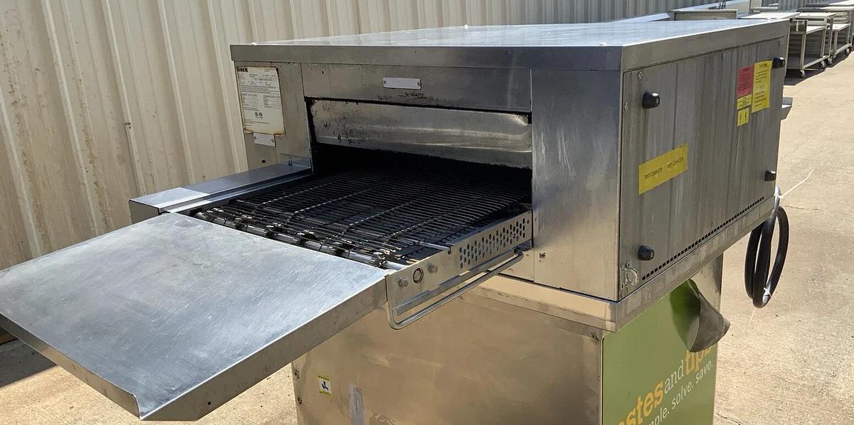 Used 2019 Middleby Marshall CTX DZ33I Infrared Radiant conveyor pizza oven melt
