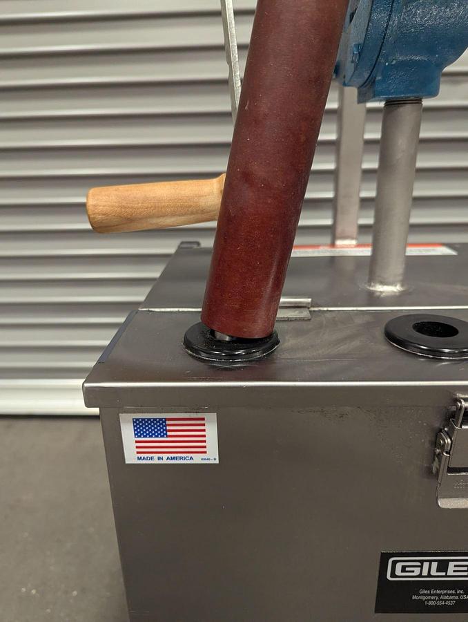 Used Giles GOC Portable Waste Oil Caddy