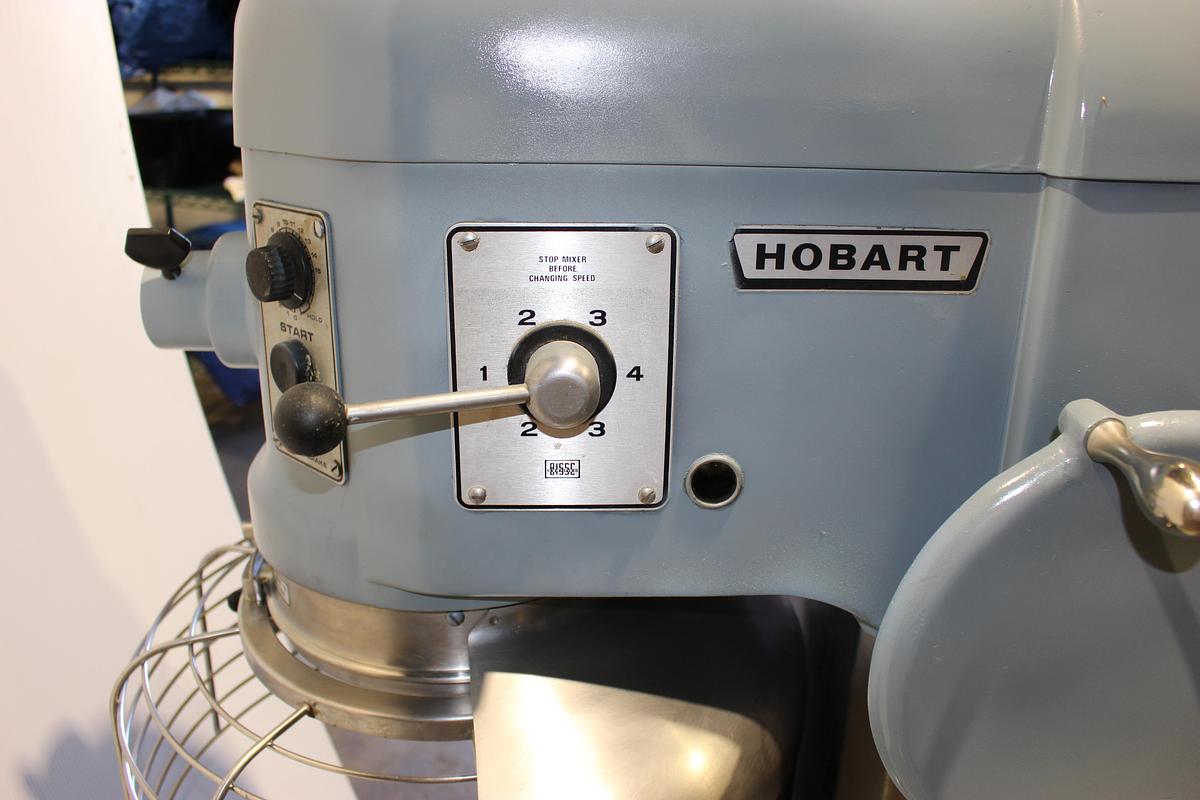 Used 60 Quart Dough Mixer with guard - RARE USED ITEM