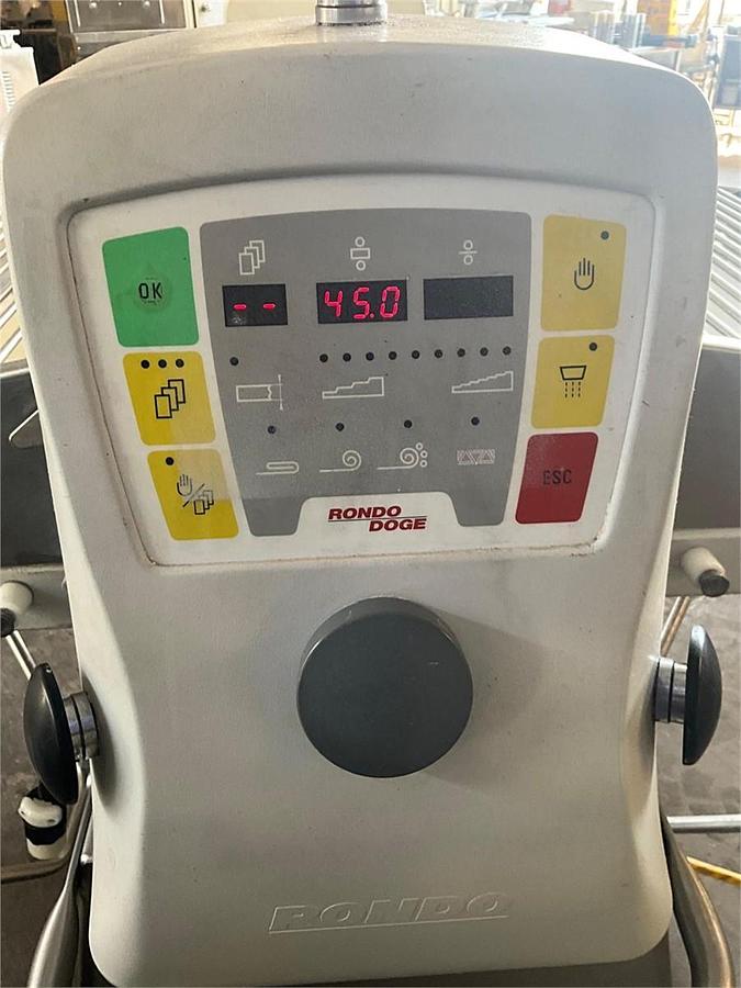 Used Rondo SFS611 butterfly laminator sheeter