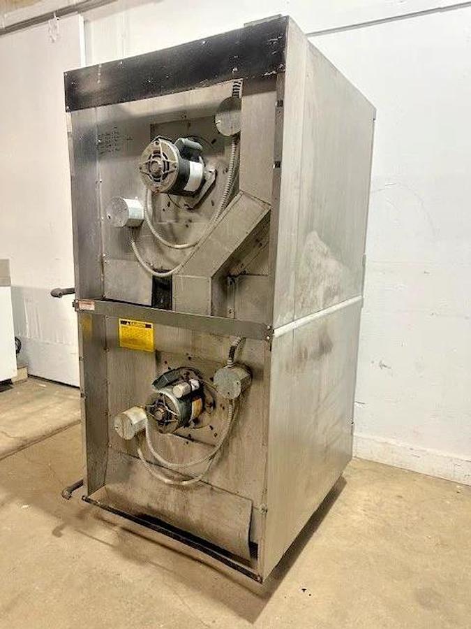 Used VULCAN SG1010T" COMMERCIAL N GAS DOUBLE STACK CONVECTION OVEN 