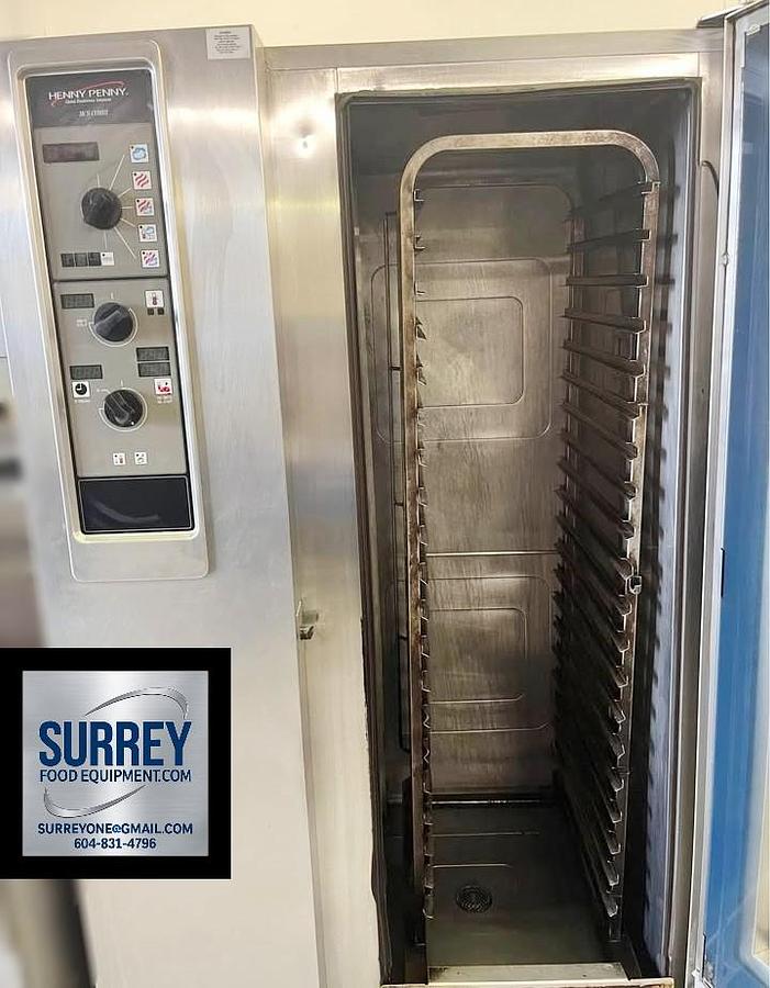 Used Combi oven Henny Penny - electric -roll in rack