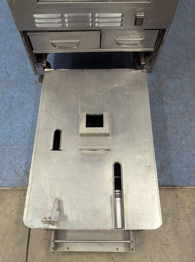 Used Henny Penny Velocity Series Pressure Fryer