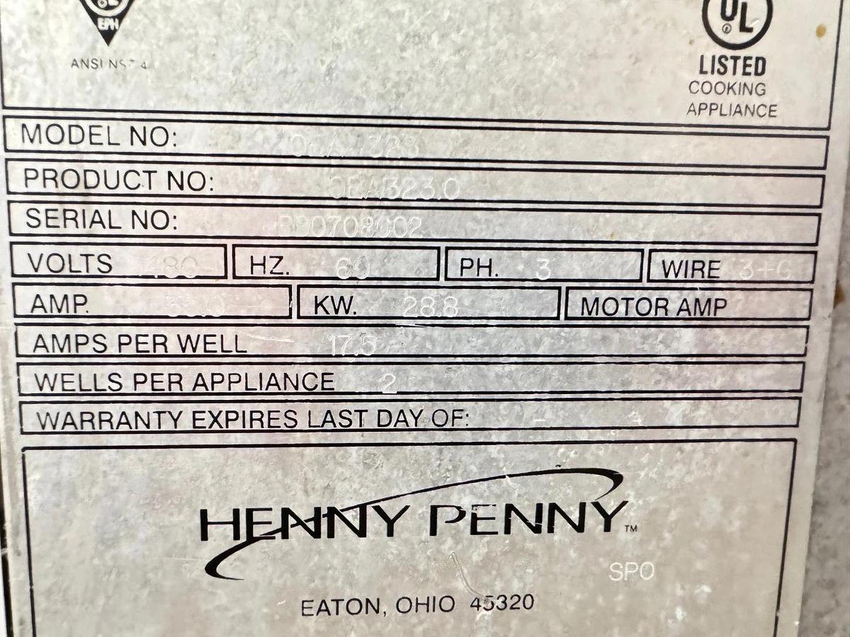 Used Henny Penny Fryer Electric with Filtration & Lift OAE 323