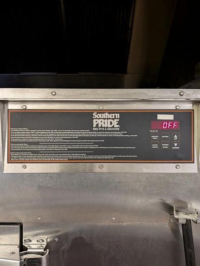Refurbished Southern Pride BBQ Pits & Smoker - Model SRG-400