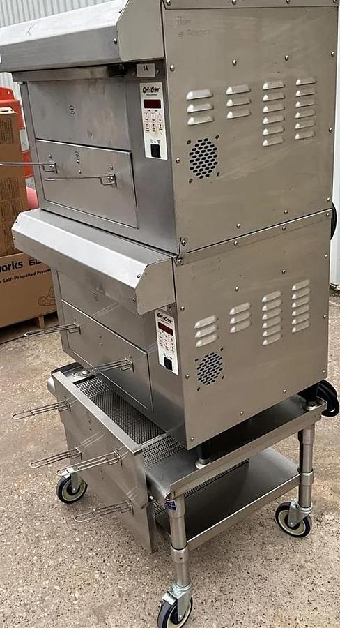 Used Quik’n Crisp greaseless double air fryer w/stand - ventless 