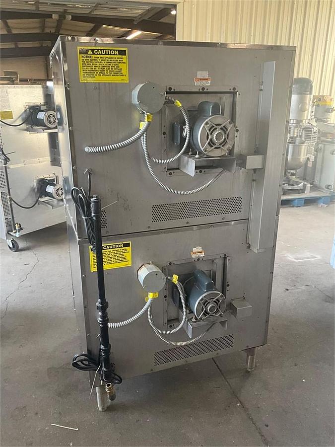 Used Vulcan gas double stack convection oven