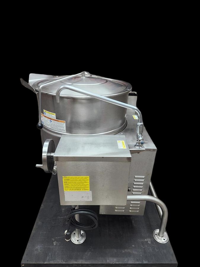 Used Cleveland 60 Gallon Gas Tilting Steam Kettle