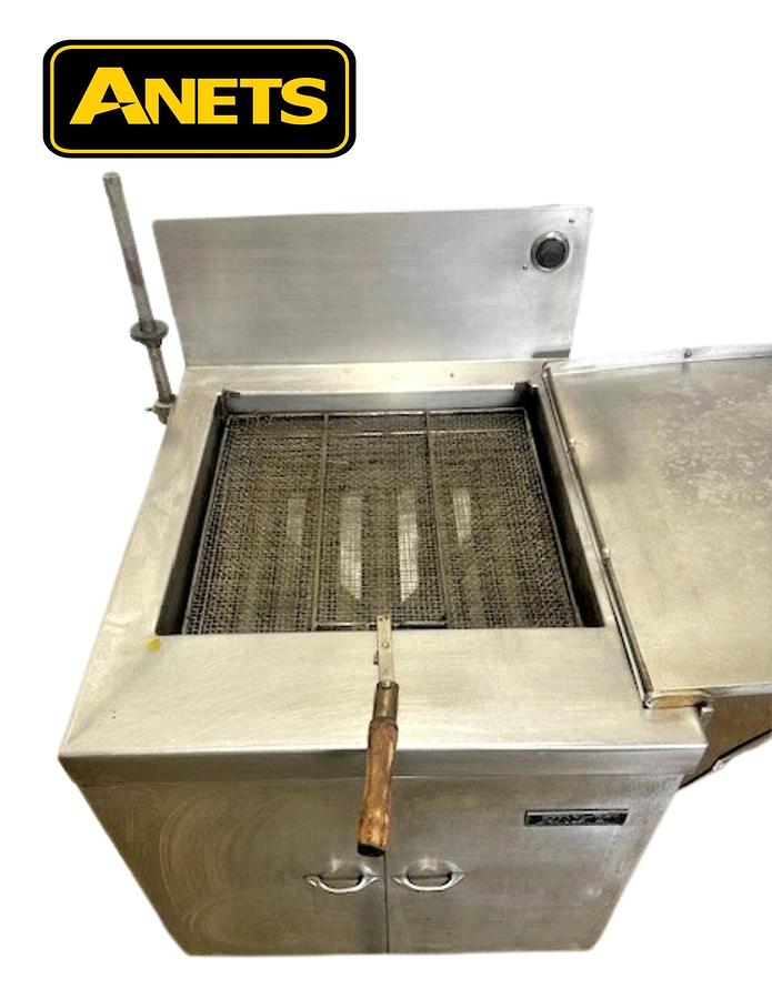 Used ANETS BFF24x24-B COMMERCIAL 24"x24" NATURAL GAS DONUT FRYER, 62500BTU/HR