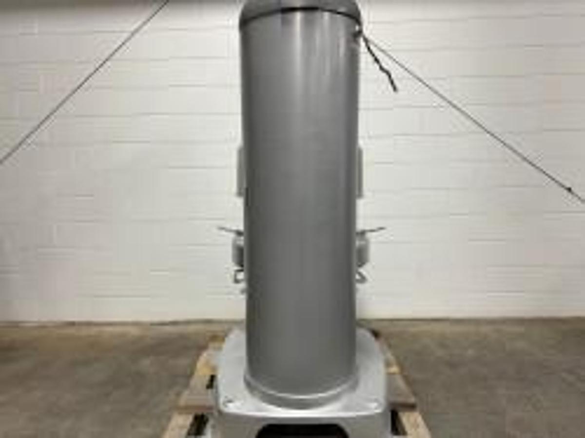 Used Hobart 140 Quart Mixer HL1400 With Bowl Guard and 80 Quart Step Down