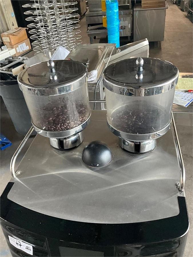 Used Schaerer digital coffee machine - model SCA1