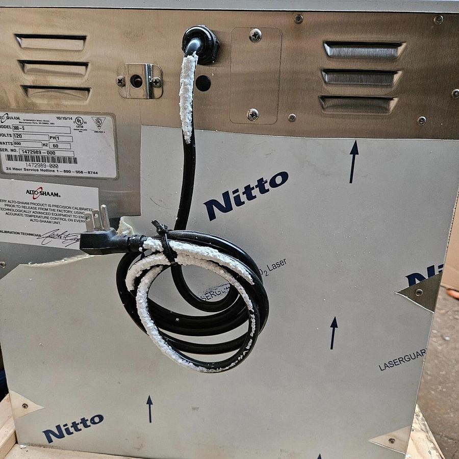 Used Alto-Shaam 300-S - Halo Heat Low Temp Holding Cabinet
