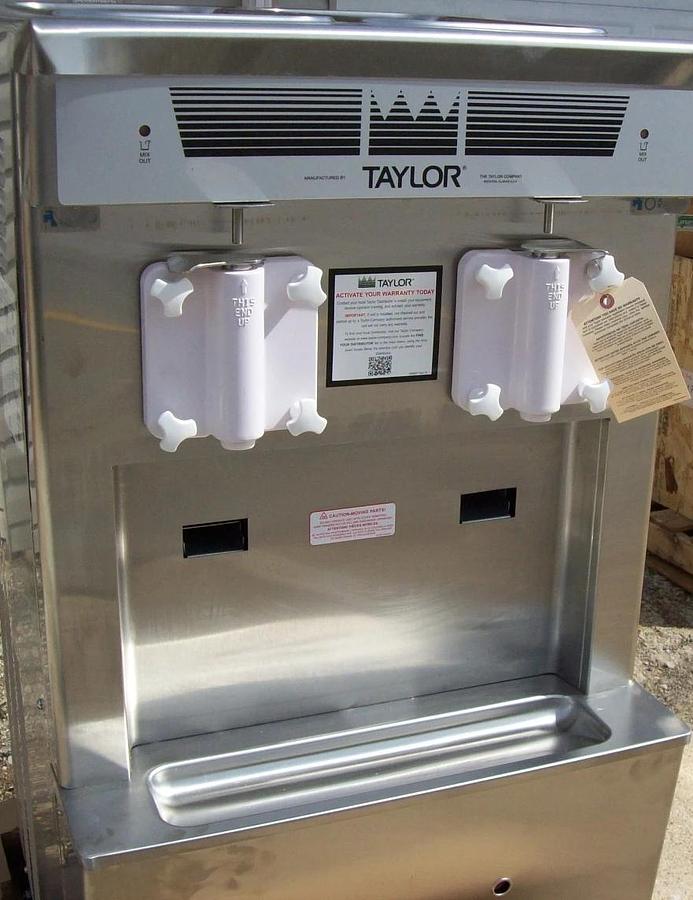 Used NEW Taylor Double Head Milk Shake / Frosty Machine 359-33 - With Light Damage