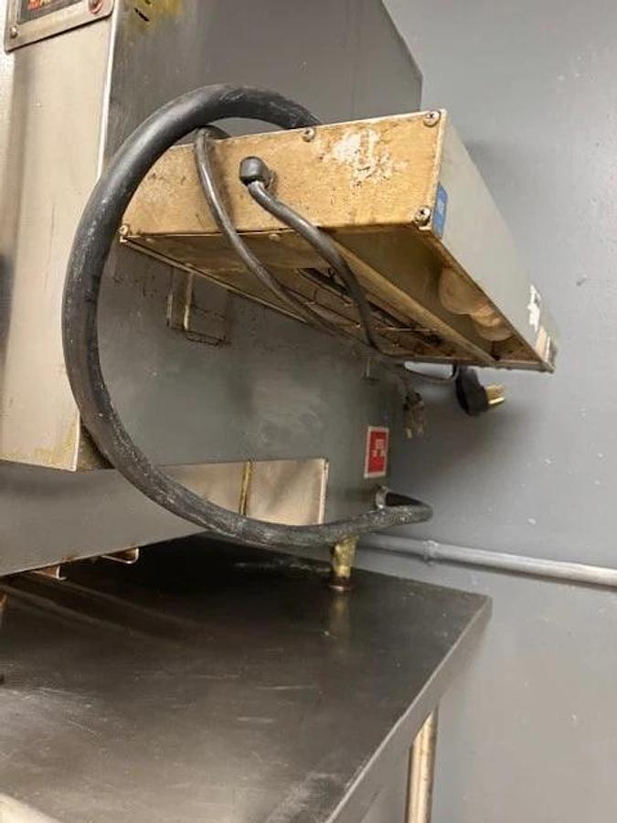 Used DUAL BASKET - AUTOFRY 1 Phase MTI-40C Ventless Deep Fryer with dual heat lamps