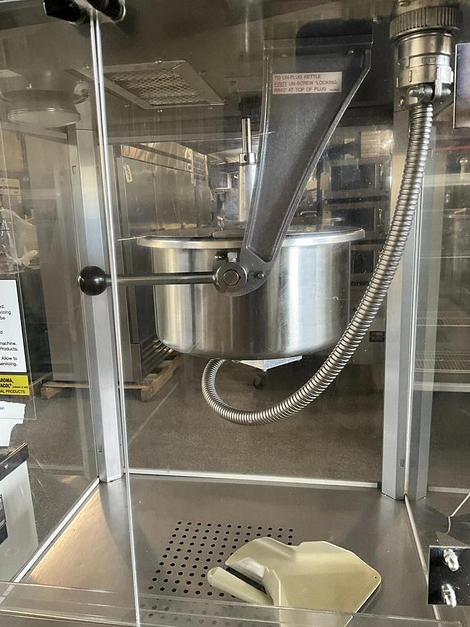 Used Gold Medal Macho Pop Popper 2554 popcorn machine