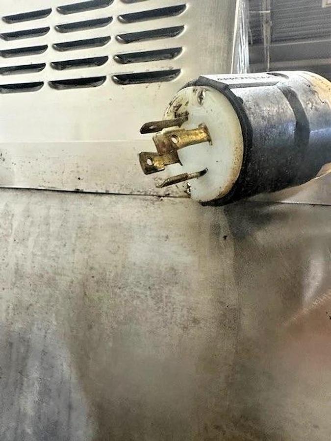 Used SOUTHERN PRIDE DH-65 SMOKE CHEF COMMERCIAL SMOKER ROASTING OVEN/BBQ PIT,208V 1PH