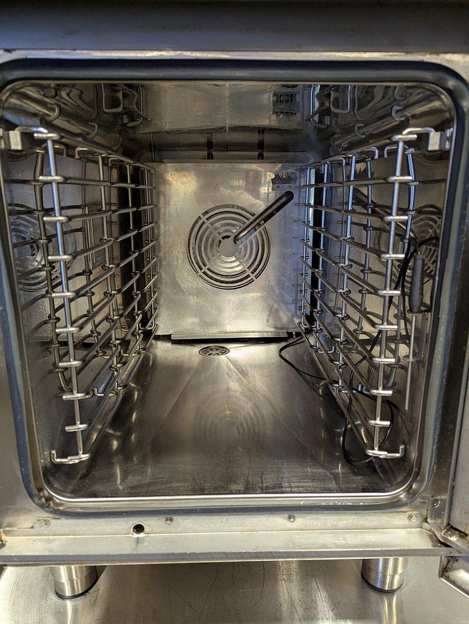 Used Auto Shaam CTX4-10EVH 10 Pan Half Size Electric Combi Oven w/Ventless Hood -