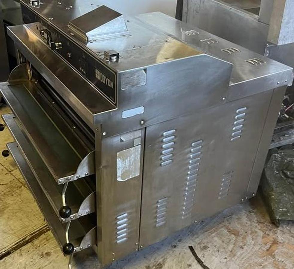 Used Doyon Piz 3 electric deck ovens
