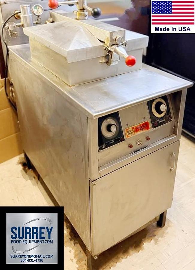 Used Henny Penny Pressure Fryer - Model 600 - natural gas