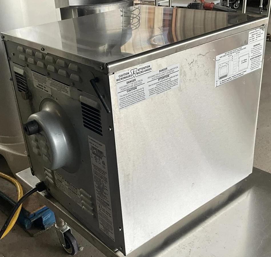 Used 2018 Merrychef e4s High speed convection microwave oven eikon E4S Merry Chef