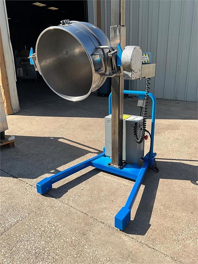 Used Savage Brother 0712 HT bakery Bowl kettle lift