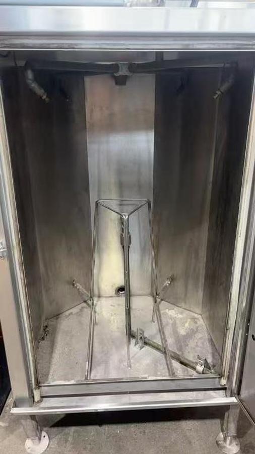 Used CRD Alvey 1024 Industrial Garbage Can Washer - like new condition
