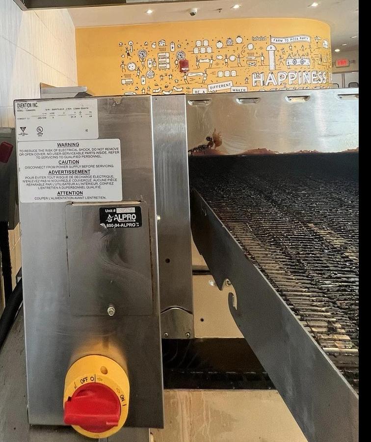 Used Refurbished Ovention Shuttle S2000 Ventless Conveyor Pizza Oven. 1 ph Stackable