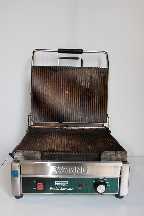Used Waring Ribbed Panini Grill