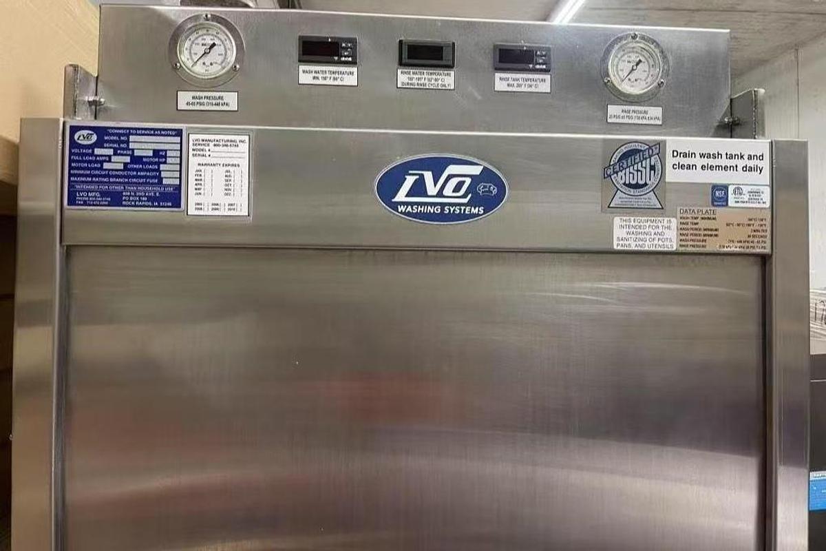 Used LVO pan washer model FL14E
