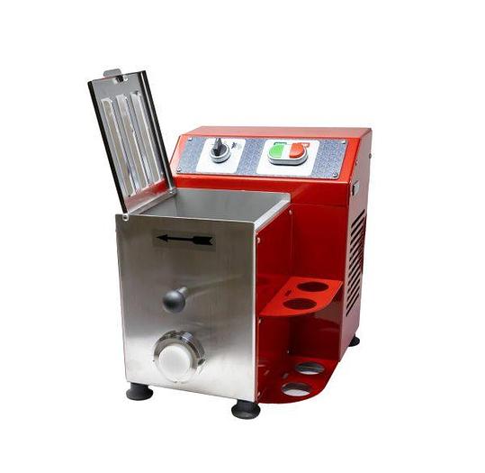 Trento 2.86 lb (1.3 kg) Countertop Pasta Machine, Red – 0.5 HP, 110V