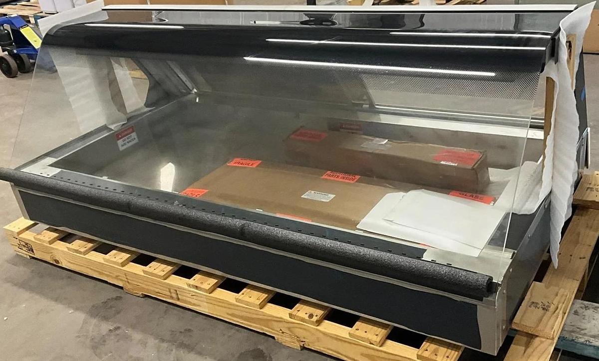 Used 6’ Giles heated food display merchandiser