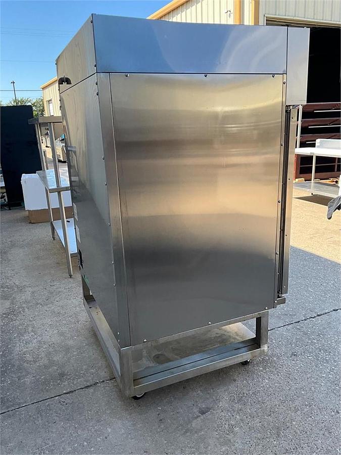Used LBC electric mini rack oven steam injected
