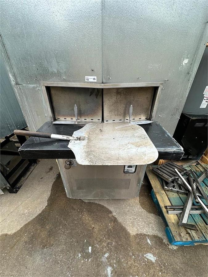 Used Wood stone Mt Adams gas burning pizza oven