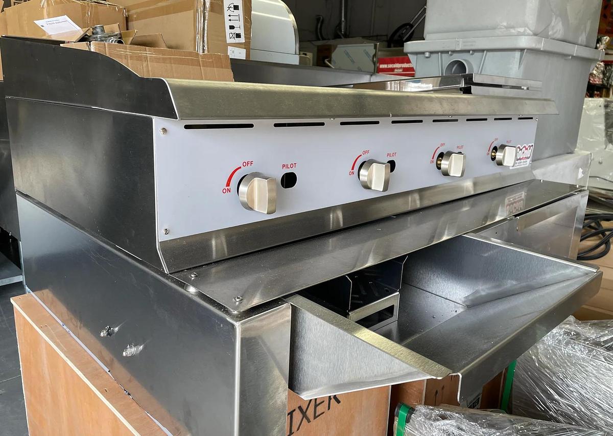 Used CPG CBR48 Charbroiler with Vulcan VACB47 Smoker Base - WARRANTY