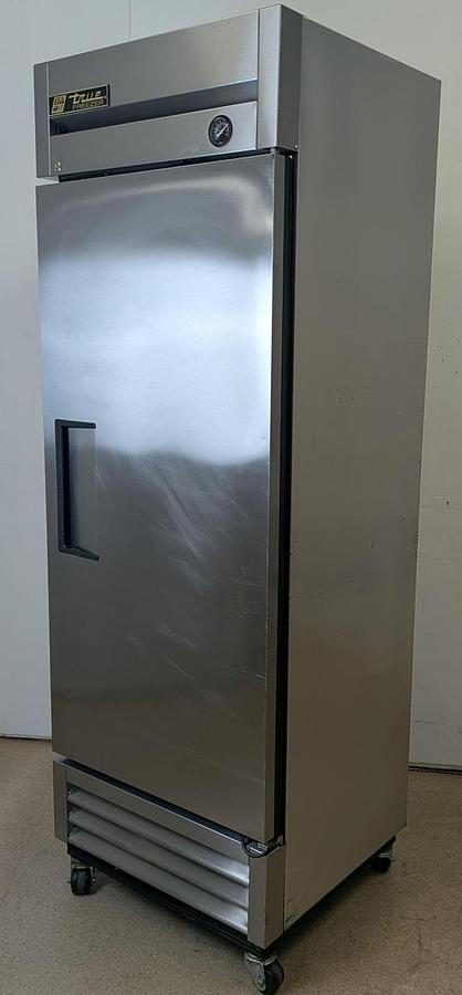 Used True T-19FZ 27" Single Door Stainless Freezer