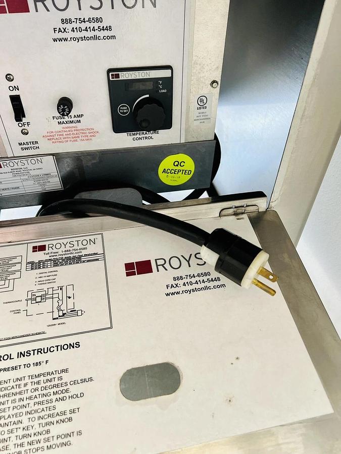 Used Royston 51" Hen House Rotisserie Chicken Hot Warmer Merchandiser KMHH-0051D