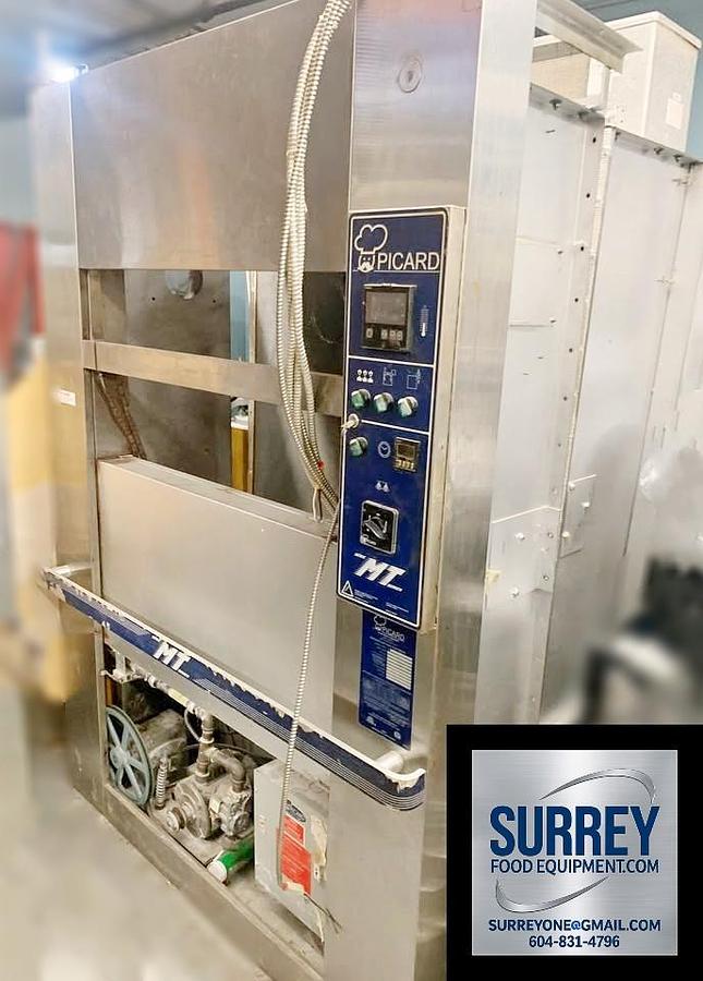 Used Picard Revolving 8 tray oven - natural gas