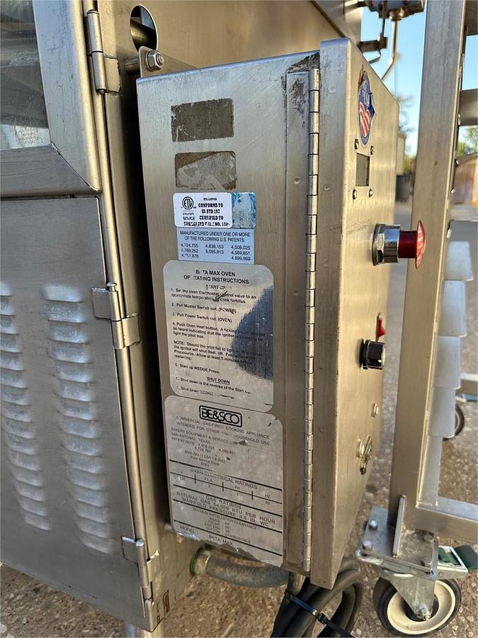 Used Be&sco Beta Max tortilla press and oven