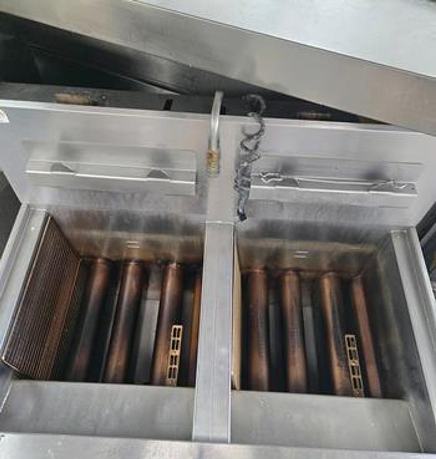 Used Henny Penny OFG-342 2-Vat Commercial Deep Fryer - 2 SET AVAILABLE