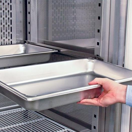 2 DOOR FREEZER WITH SHELVES / INSERT PAN SLIDES