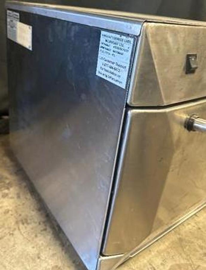 Used Merrychef eikon e4s High-Speed Accelerated Cooking Countertop Oven