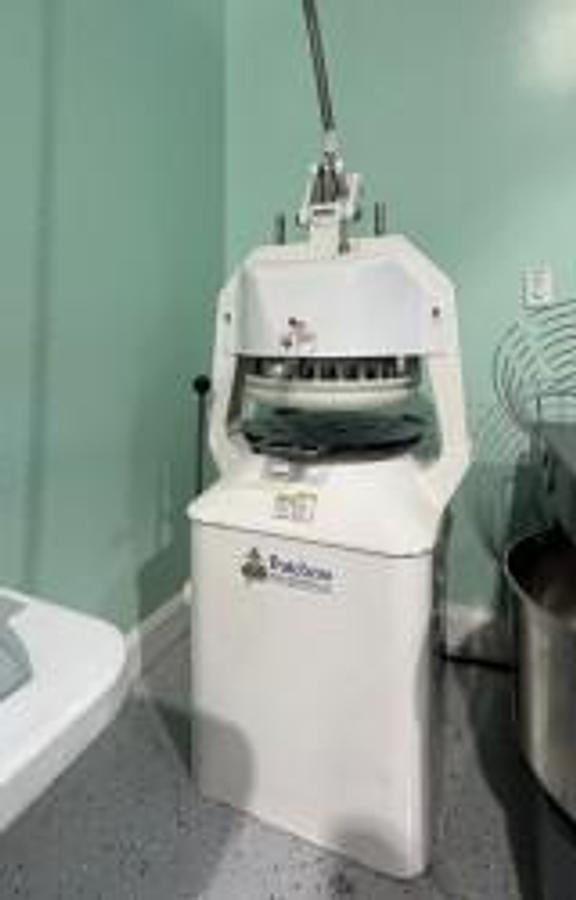 Used Dutchess JN Dough Divider Rounder Semi Automatic 1PH 18 Part 2 Plates