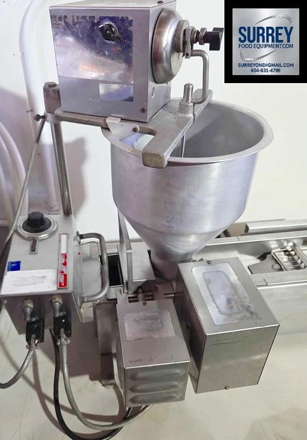 Used Little orbit Donut machine
