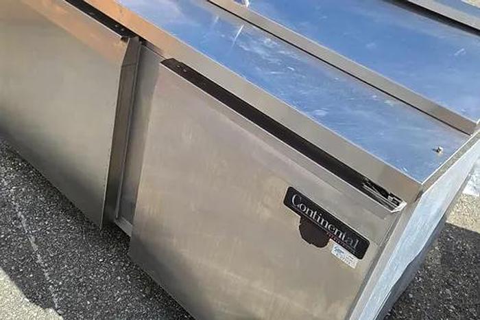 Refurbished Continental Sandwich Makeup Table